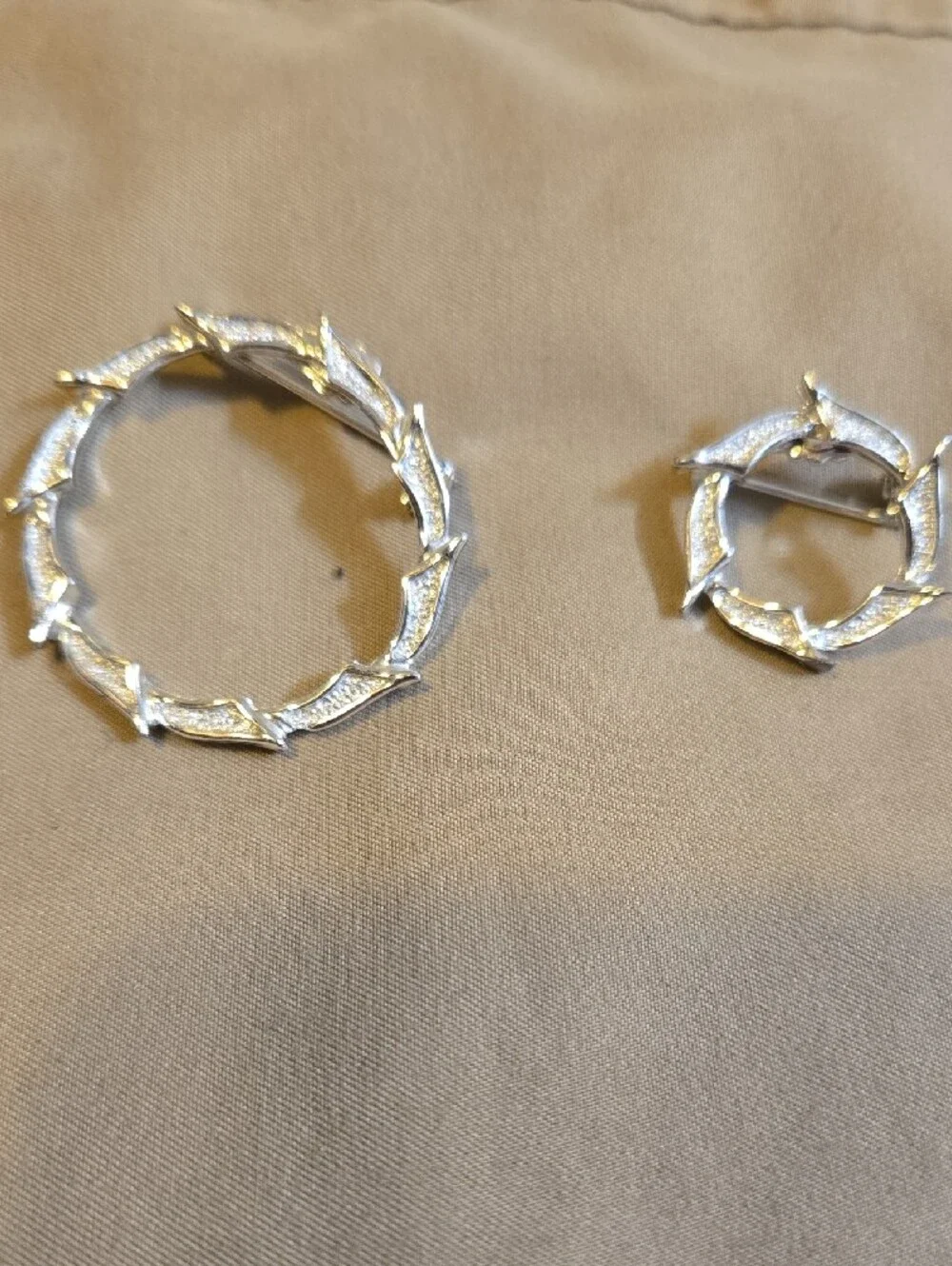 Set Of Two Silver-Tone Wreath Brooches